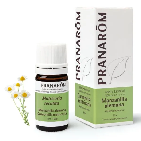 Apreciada para el cuidado de las pieles sensibles e irritadas. Además, forma parte de sinergias que sirven para aliviar picores y rojeces. Se recomienda su uso de manera tópica.